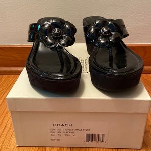 COACH Harley Crnkle PTNT/1 Poppy Wedge Heel Sandle 7.5M